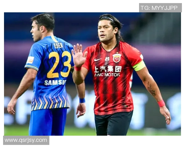 南京与重庆羽毛球队赛后复盘分析双方战术意识与表现对比